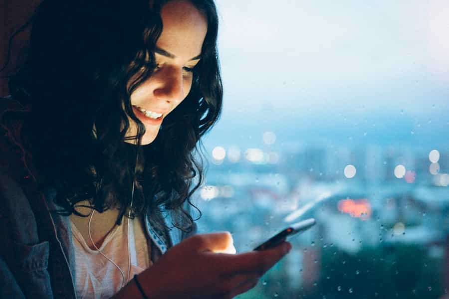 How to make a global weather app serving both iOS and Android users